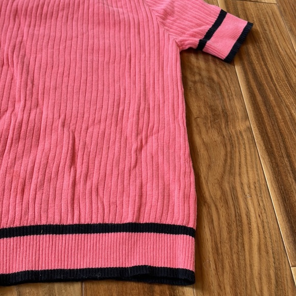 BEA CLASSICS SALMON &  BLACK SWEATER - Picture 9 of 9